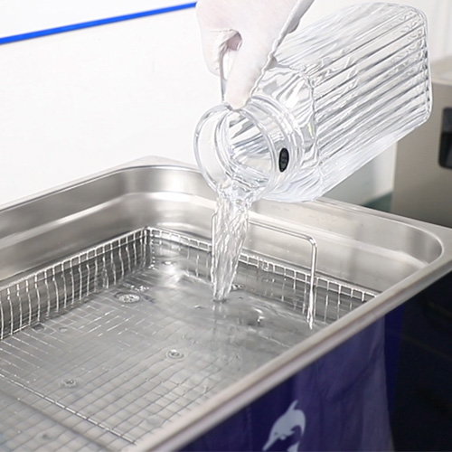 <div style='text-align: center;'><em><strong>Paso 1</strong></em></div>