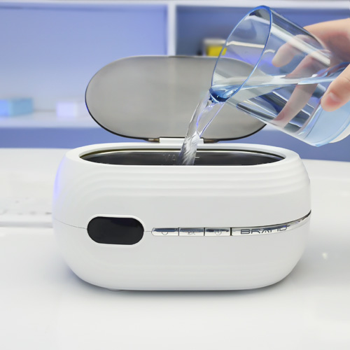 <div style='text-align: center;'><em><strong>Paso 1</strong></em></div>