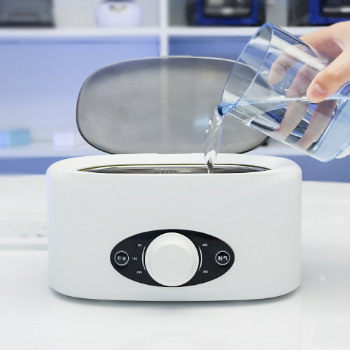 <div style='text-align: center;'><em><strong>Paso 1</strong></em></div>